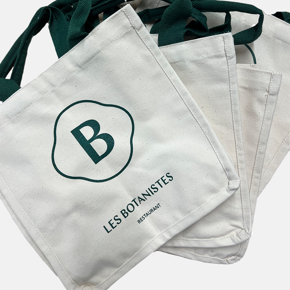 LES BOTANISTES