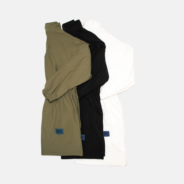 Robe sport col montant zippé