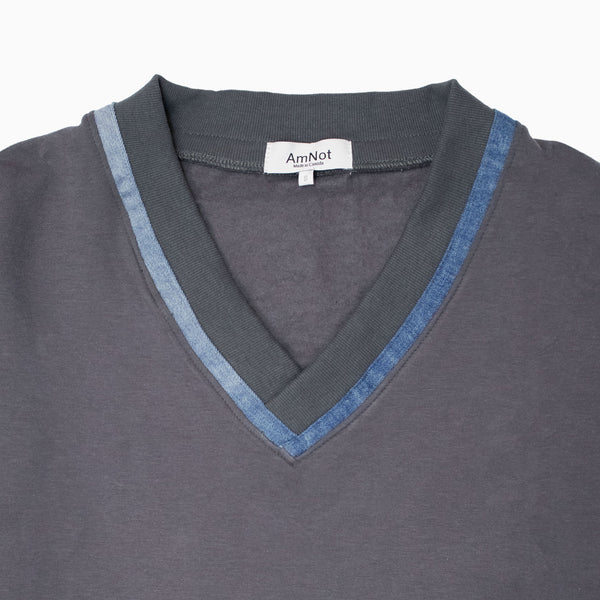 V-neck sweatshirt - Recycled denim